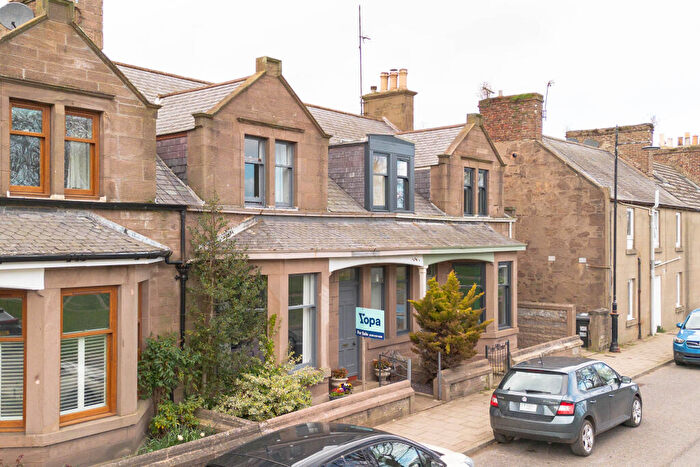 4 Bedroom Terraced House For Sale In Whites Place, Montrose, DD10