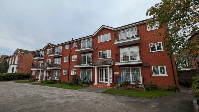 2 Bedroom Flat To Rent In Westleigh Court, Queens Road, PR9