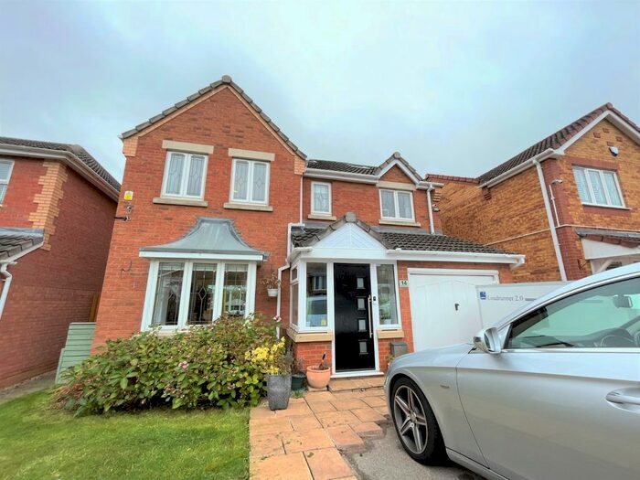 5 Bedroom Detached House To Rent In Spencelayh Close, Wellingborough, NN8