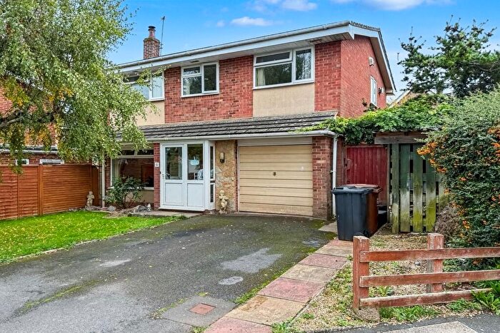 4 Bedroom Detached House For Sale In Manning Avenue, Cullompton, Devon, EX15