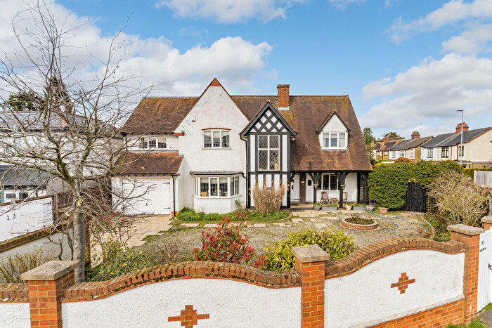 5 Bedroom Detached House For Sale In Great Bowden Road, Market Harborough, LE16