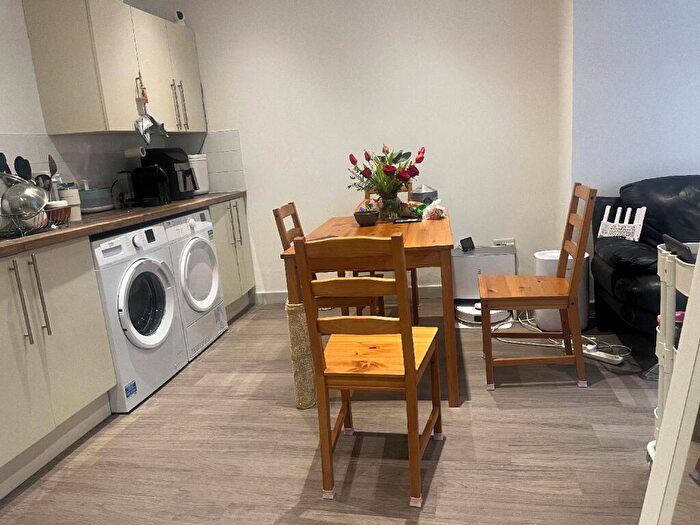 3 Bedroom House To Rent In Ferncliffe Road, Harborne, Birmingham, West Midlands, B17