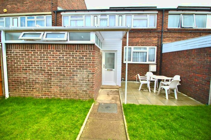 3 Bedroom Terraced House To Rent In Hermes Walk, Northolt, UB5