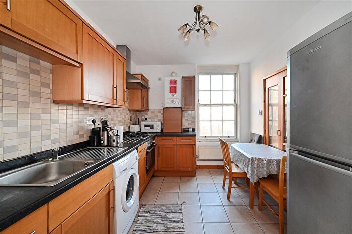 4 Bedroom Property To Rent In Radcliffe Building, Portpool Lane, Chancery Lane, Holborn, London, EC1N