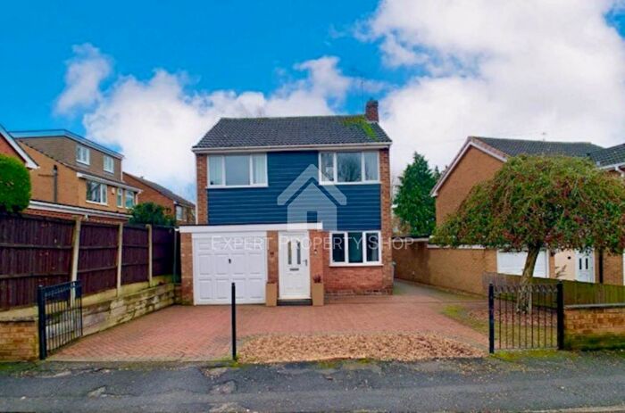 4 Bedroom Detached House For Sale In Springfield Road, Southwell, NG25