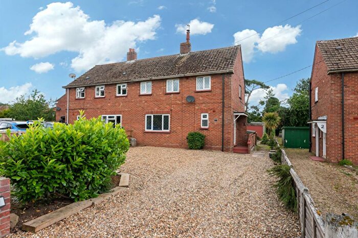 3 Bedroom Semi-detached House For Sale In Highfields, Felmingham, NR28