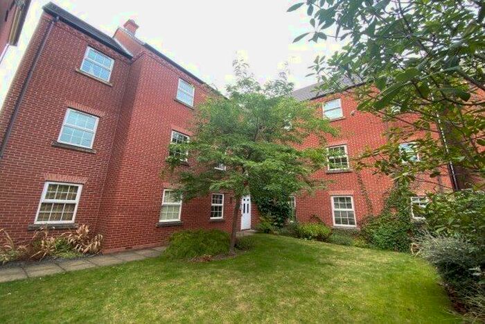 2 Bedroom Flat To Rent In Harleston House, Lichfield, WS13