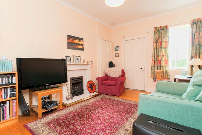 2 Bedroom Bungalow To Rent In Hope Terrace, Marchmont, Edinburgh, EH9
