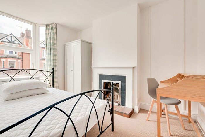 5 Bedroom Property To Rent In North Holmes Road, Canterbury, CT1