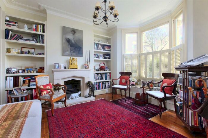 5 Bedroom Terraced House To Rent In Lysias Road, Balham, London, SW12