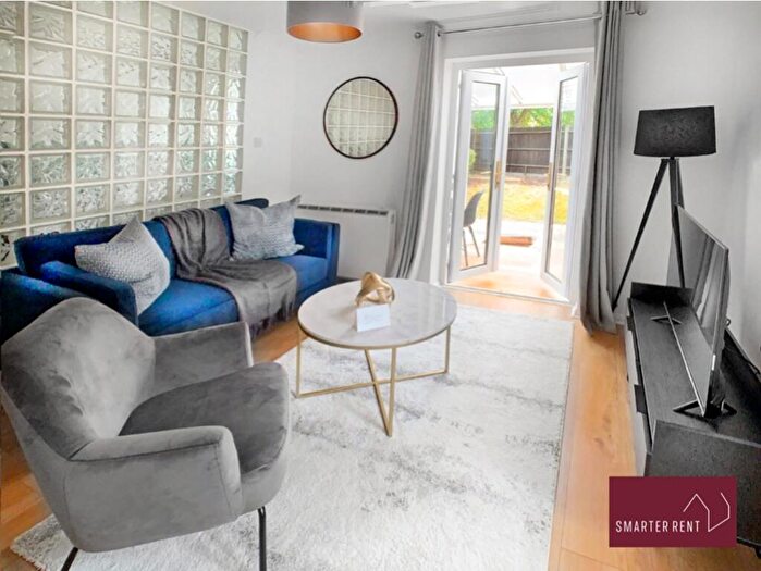 1 Bedroom Cluster House To Rent In Chisbury Close, Bracknell, RG12