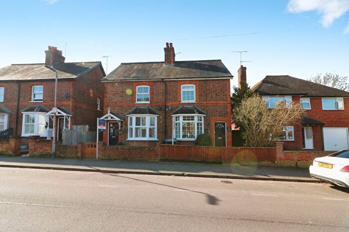 2 Bedroom Semi Detached House To Rent In Pondcroft Road, Knebworth, SG3