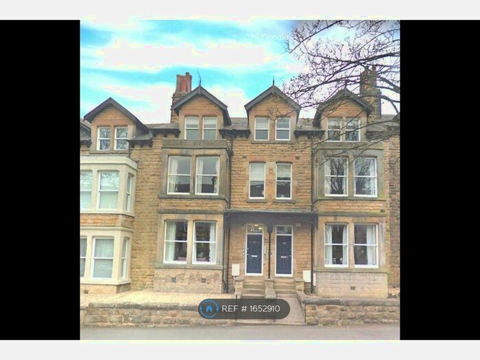 2 Bedroom Flat To Rent In Valley Drive, Harrogate, HG2