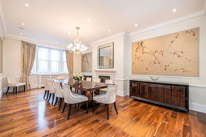 7 Bedroom Terraced House To Rent In Herbert Crescent, London, SW1X