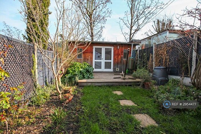 2 Bedroom Terraced House To Rent In Durham Rise, London, SE18