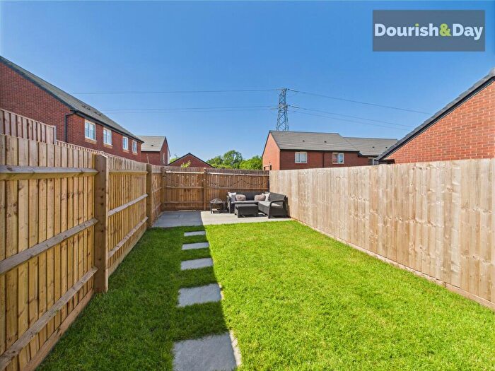 2 Bedroom Semi-Detached House For Sale In Hylton Road, Stafford, ST16