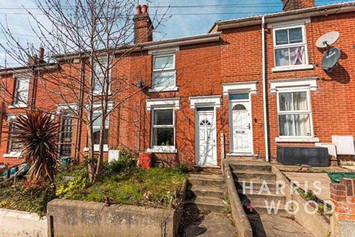 3 Bedroom Terraced House For Sale In Bourne Road, Colchester, Essex, CO2