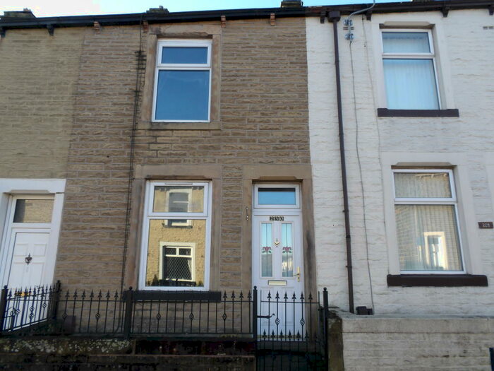 2 Bedroom House To Rent In Railway Street, BB9