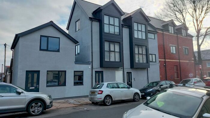 1 Bedroom Coach House To Rent In R/O Cowbridge Road East, Victoria Park, Cardiff, CF5