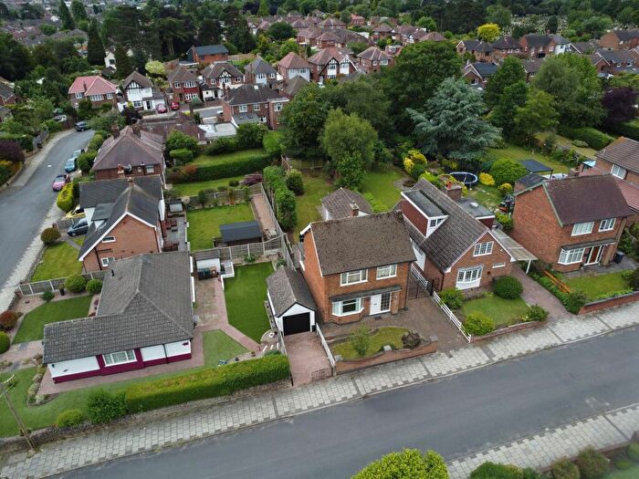 3 Bedroom Detached House For Sale In Salcombe Drive, Redhill, Nottingham, NG5