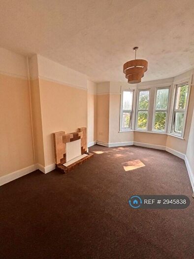 4 Bedroom Flat To Rent In Montpelier, Bristol, BS6