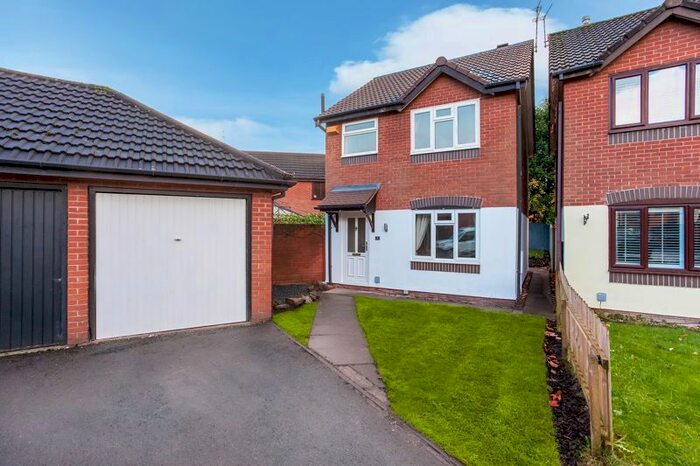 3 Bedroom Detached House To Rent In Ash Grove, Congleton, CW12