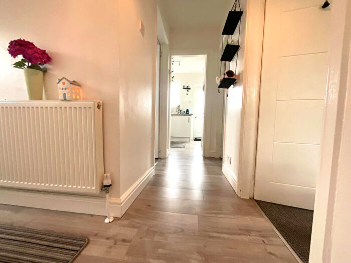 2 Bedroom Bungalow For Sale In Watling Street Road, Fulwood, PR2