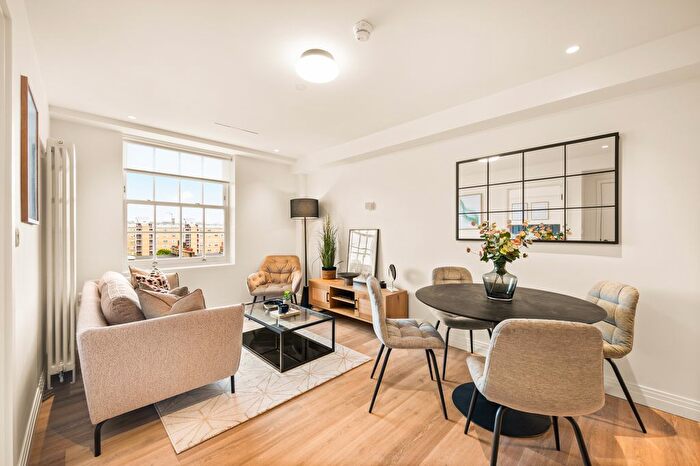2 Bedroom Flat To Rent In Dolphin Square, Chichester Street, London Lx, London, SW1V