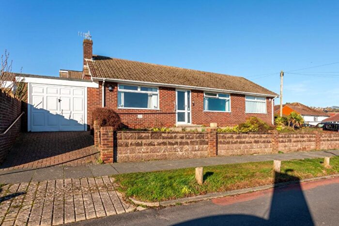 3 Bedroom Bungalow For Sale In Crescent Drive South, Brighton, BN2
