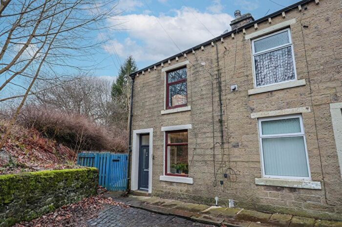 1 Bedroom Terraced House For Sale In David Street, Bacup, OL13