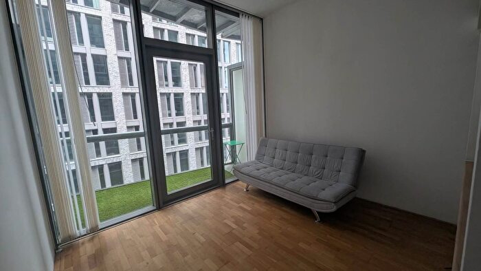 Studio To Rent In Greengate, Manchester, M3