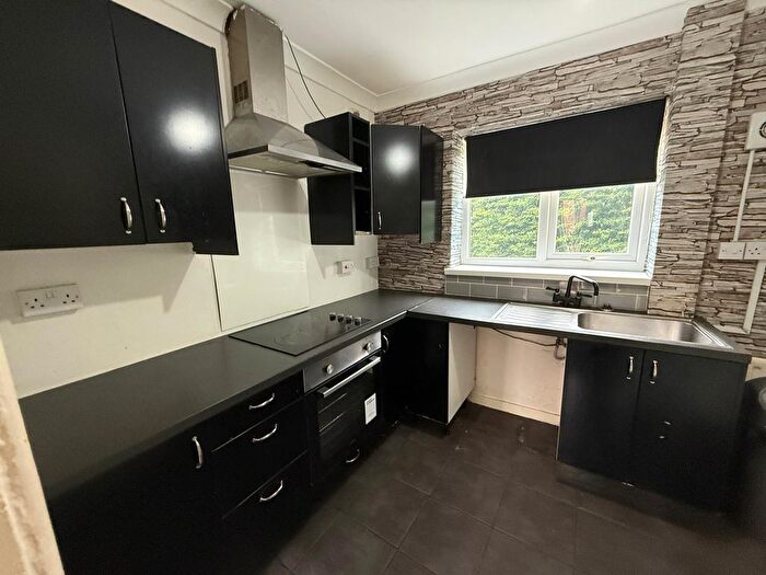 2 Bedroom End Of Terrace House To Rent In Aycliffe Avenue, Gateshead, NE9