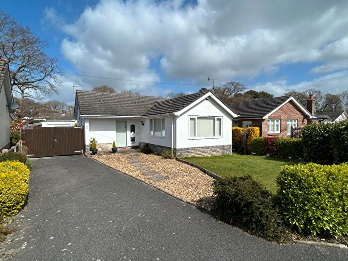 2 Bedroom Detached Bungalow For Sale In Cannon Close, Broadstone, Dorset, BH18