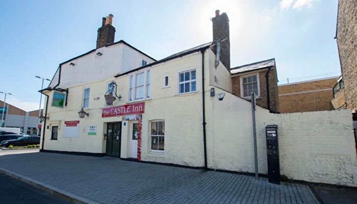 6 Bedroom Detached House For Sale In Russell Street, Dover, CT16