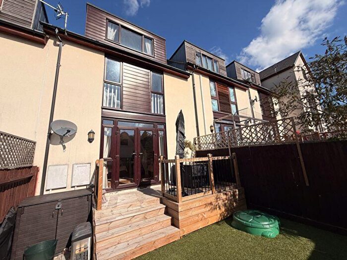 4 Bedroom Terraced House For Sale In Stoneable Road, Radstock, BA3