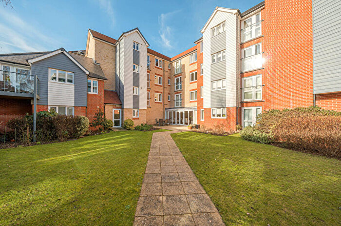 2 Bedroom Apartment For Sale In South Street, Bishop's Stortford, Hertfordshire, CM23