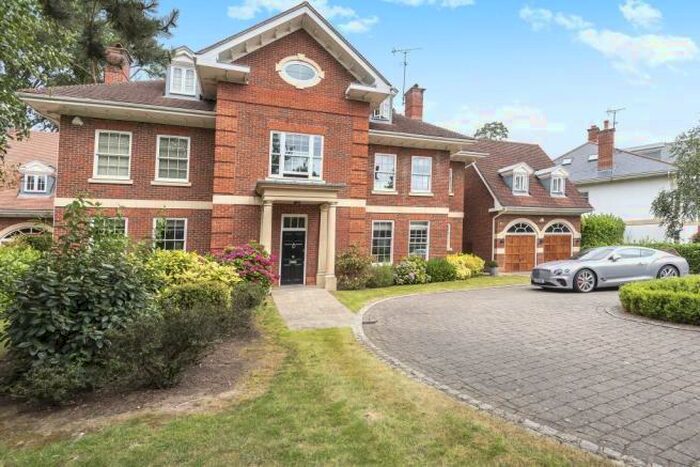 6 Bedroom Detached House To Rent In Ascot, Berkshire, SL5