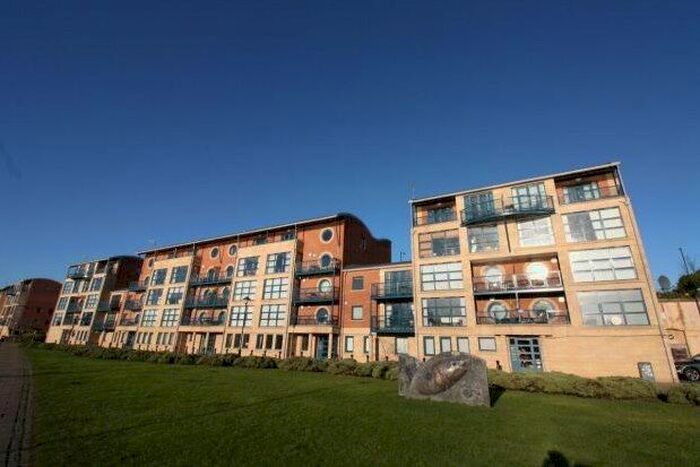 2 Bedroom Flat To Rent In Mariners Wharf, Newcastle Upon Tyne, NE1