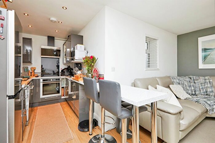 2 Bedroom Flat For Sale In Nottingham Road, Spondon, Derby, DE21