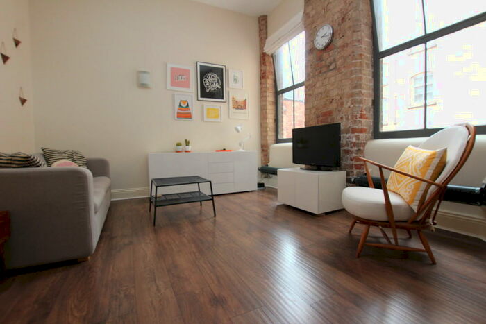 1 Bedroom Apartment To Rent In Broadway House, NG1