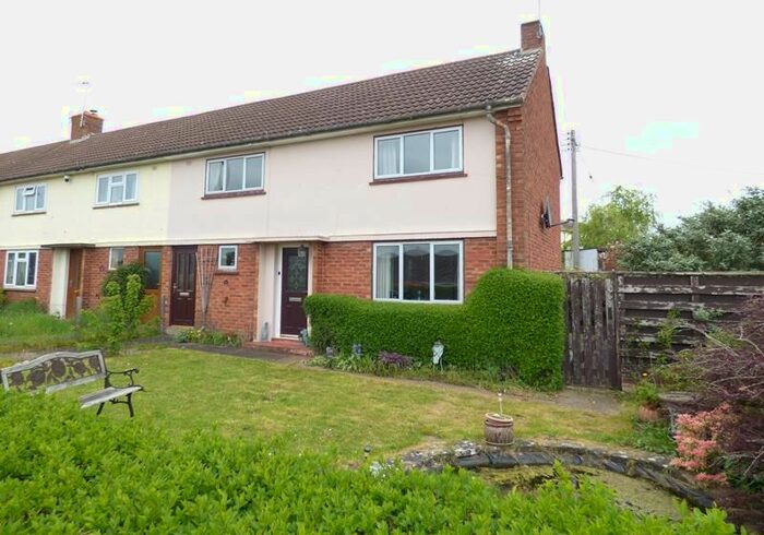 3 Bedroom End Of Terrace House For Sale In Rectory Road, Worcester, Worcestershire, WR8