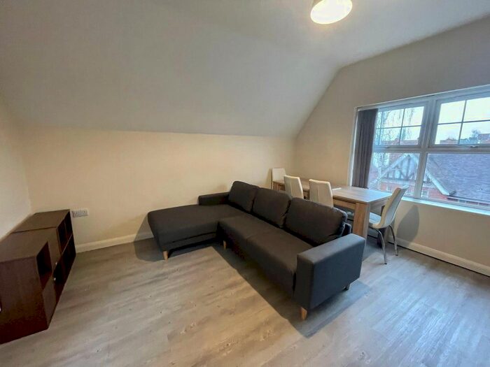 1 Bedroom Flat To Rent In Sandown Road, Leicester, LE2