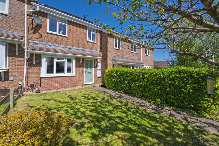3 Bedroom Terraced House For Sale In Ryan Close, Swindon, SN5