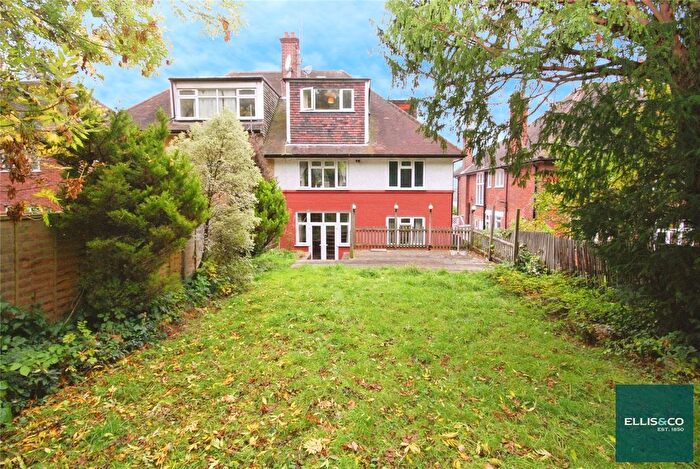 1 Bedroom Flat For Sale In Finchley Road, Golders Green, NW11