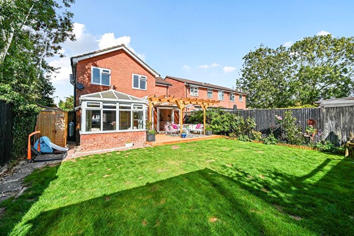 4 Bedroom Detached House For Sale In Quinnell Drive, Hailsham, BN27