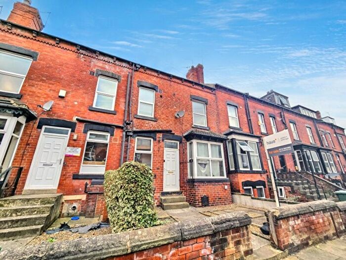 3 Bedroom Terraced House For Sale In Trelawn Avenue, Headingley, Leeds, LS6