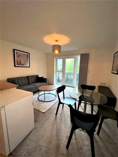 2 Bedroom Flat To Rent In Linen Quarter, Denmark Road, Manchester, M15