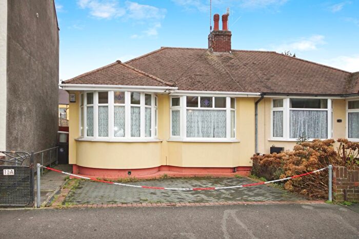 2 Bedroom Bungalow For Sale In Brook Road, Fishponds, Bristol, BS16