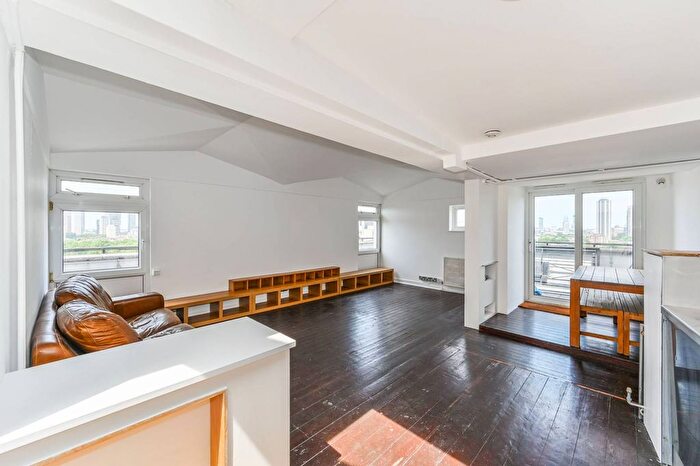 1 Bedroom Flat For Sale In Brandon Estate, Oval, London, SE17