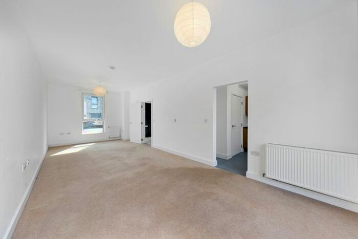 2 Bedroom Detached House To Rent In Queen Elizabeth Place, Tilbury, Essex, RM18